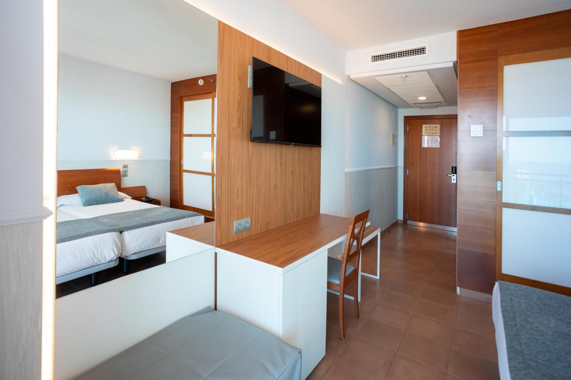 Hotel Cibeles Playa Gandía Quarto foto